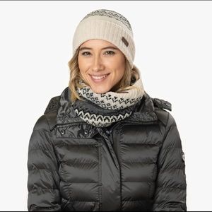 Barts Tube Infinity Knit Scarf with Fleece